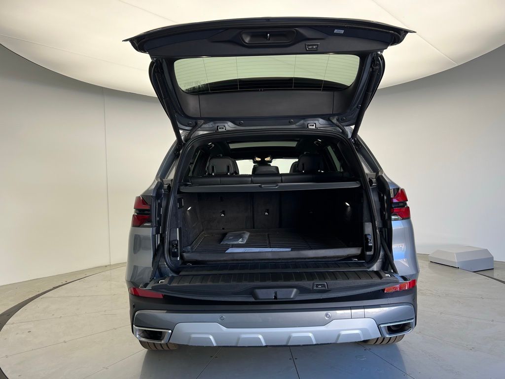 Thumbnail: 2025 BMW X5 - 5