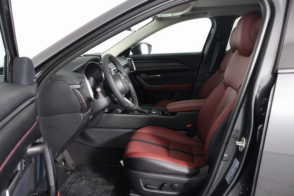 Thumbnail: 2026 Mazda CX-50 - 5