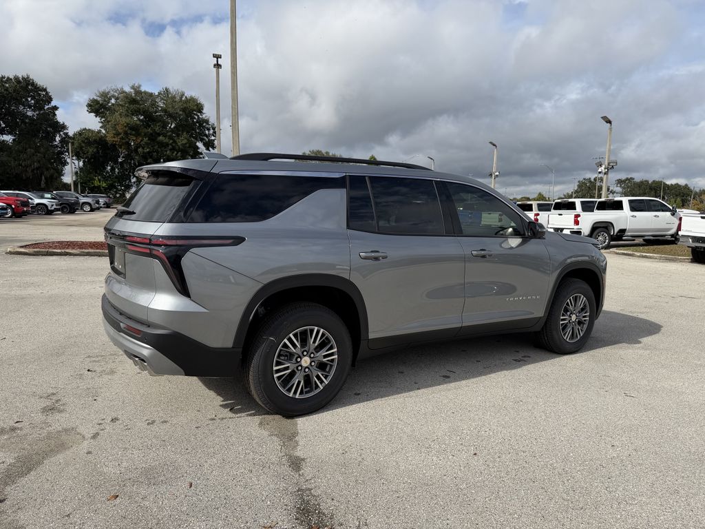 new 2026 Chevrolet Traverse car, priced at $39,395