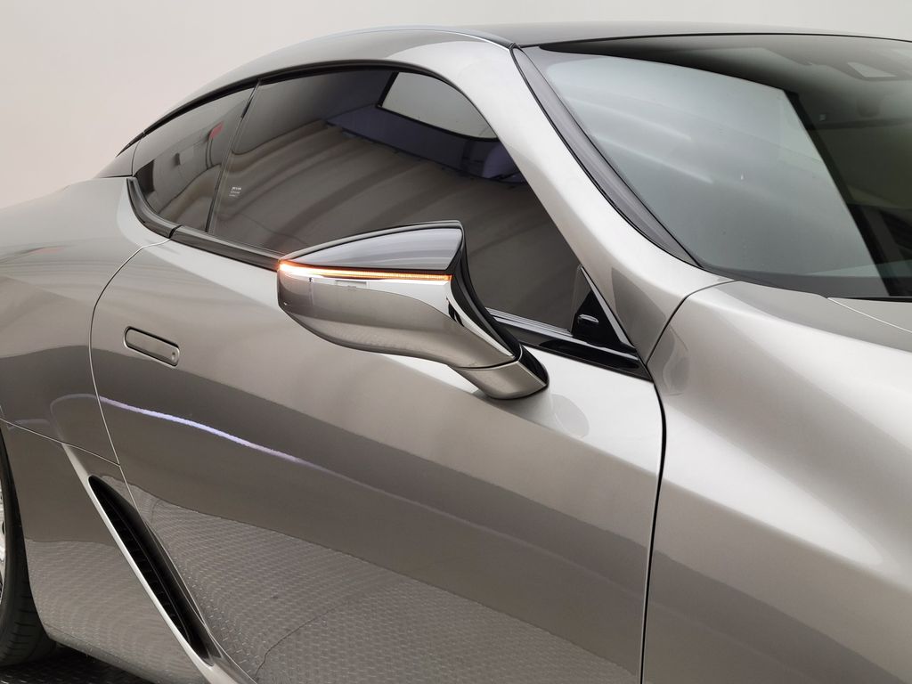 Thumbnail: 2021 Lexus LC - 15