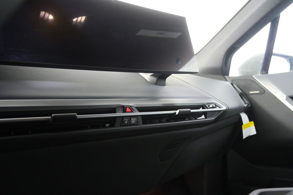 Thumbnail: 2026 BMW iX - 22