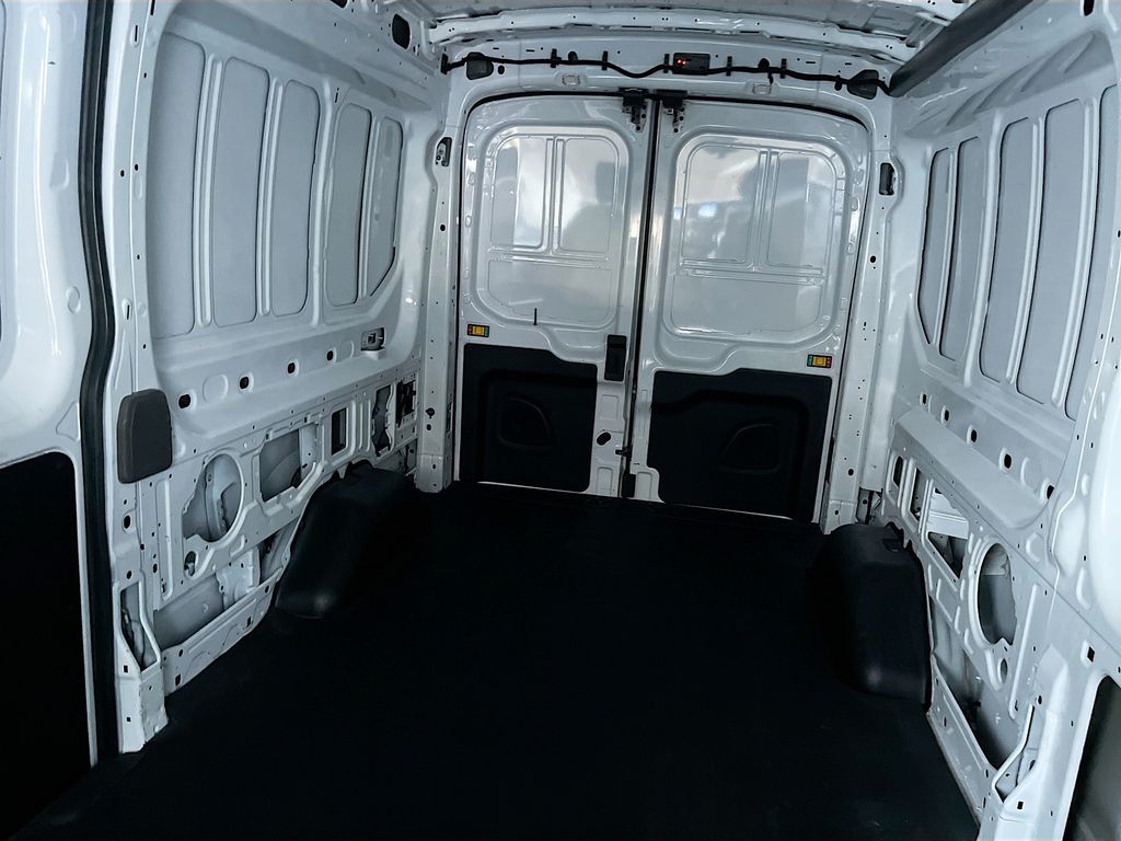 Used 2024 White Ford Base image 25