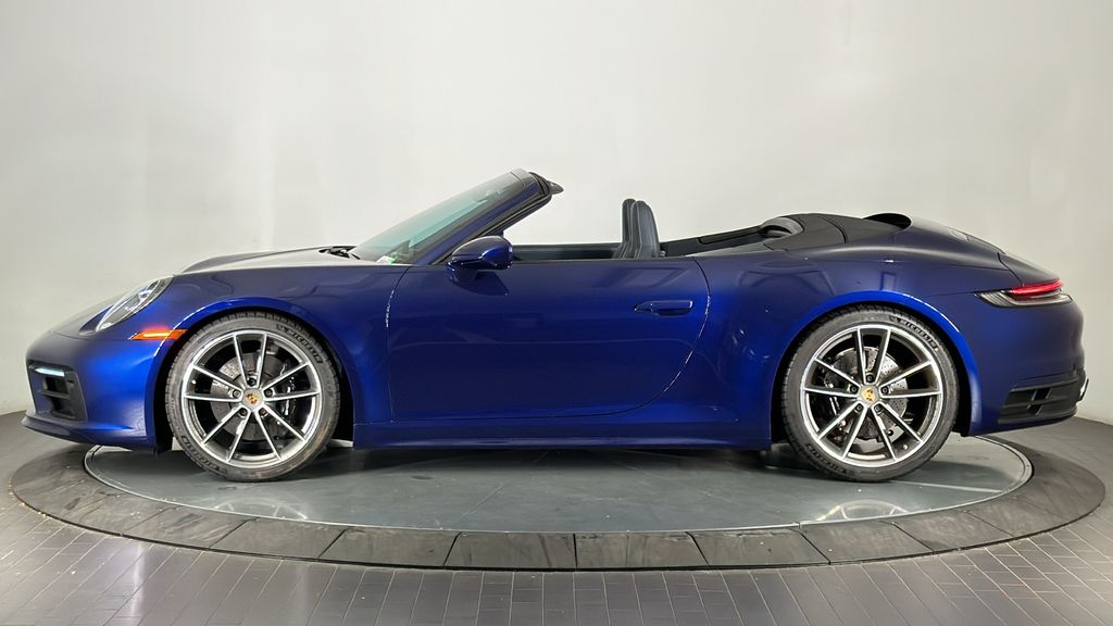 2024 Porsche 911 Carrera 4S 12