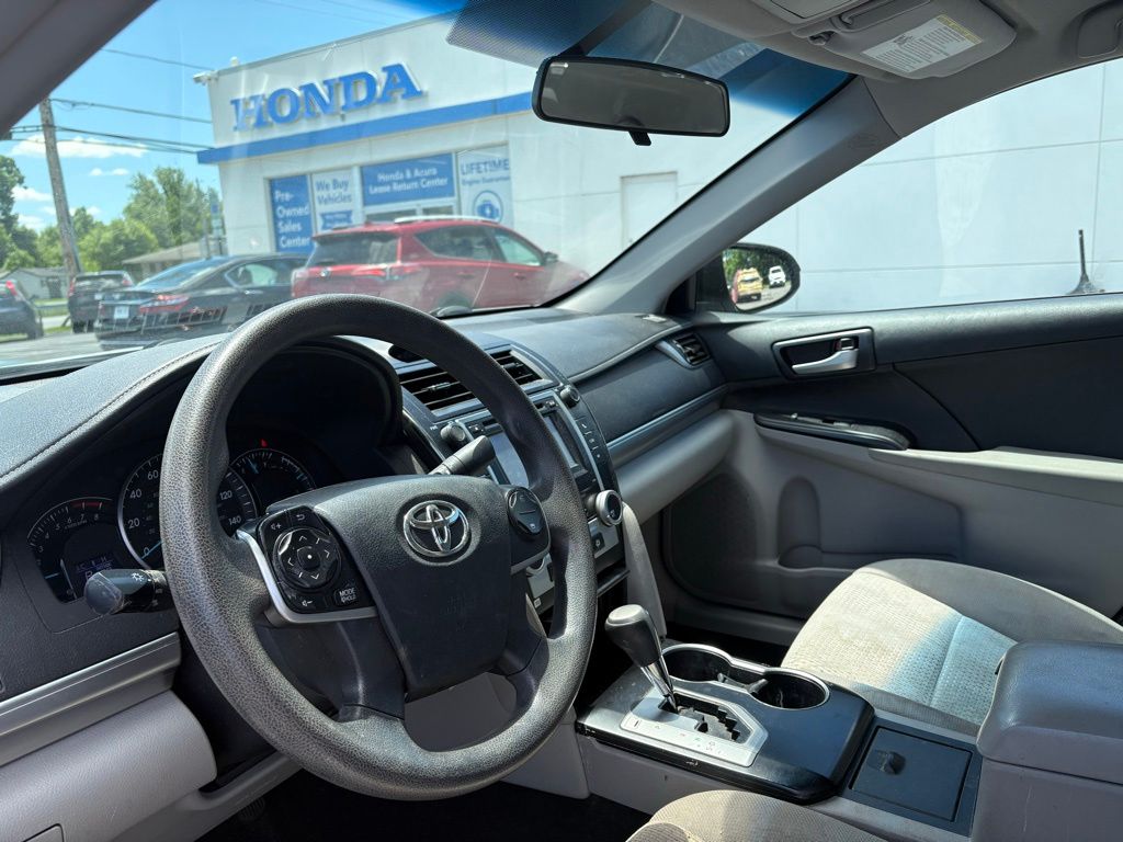 2013 Toyota Camry LE
