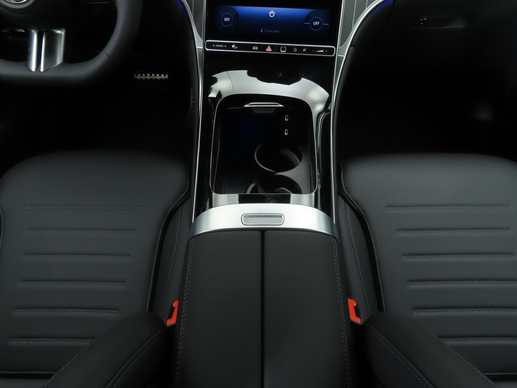 Thumbnail: 2026 Mercedes-Benz GLC - 16