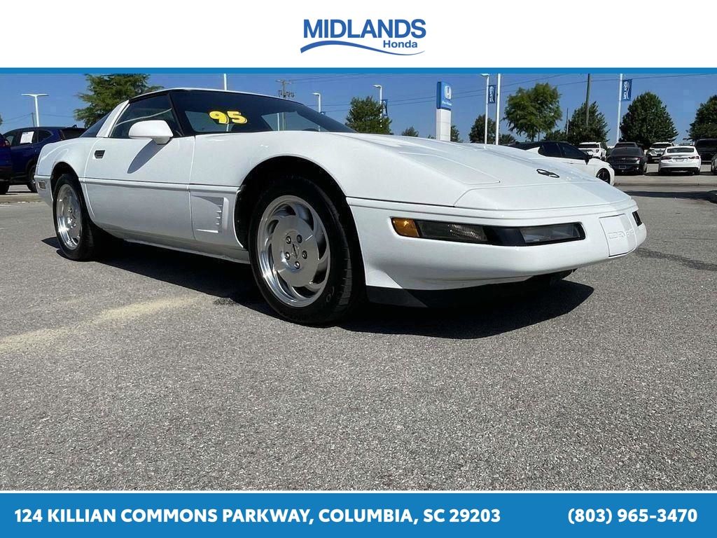 White 1995 Chevrolet Corvette Coupe RWD Coupe Rear-Wheel Drive 6-Speed Manual