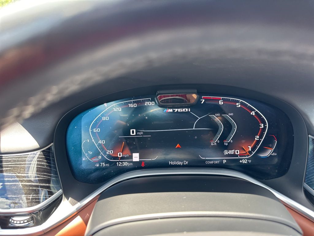 2022 Frozen Bluestone Metallic BMW 7 Series M760i AWD Sedan