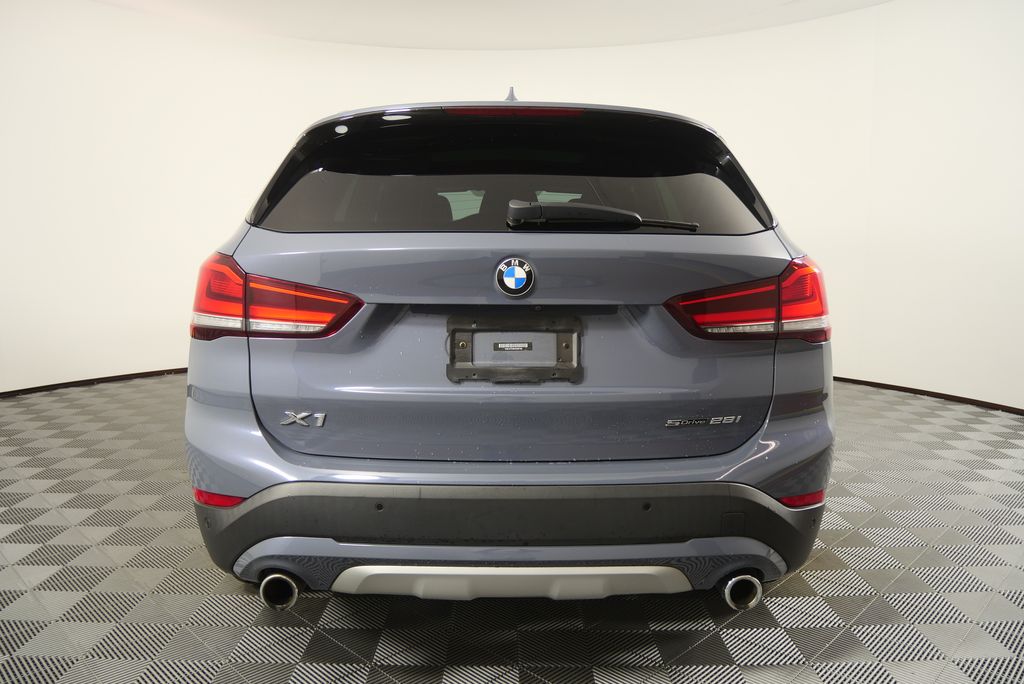 Thumbnail: 2021 BMW X1 - 4