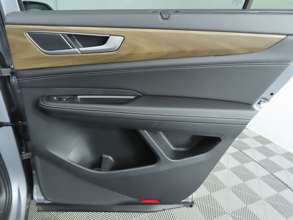 Thumbnail: 2026 Volkswagen Atlas - 27