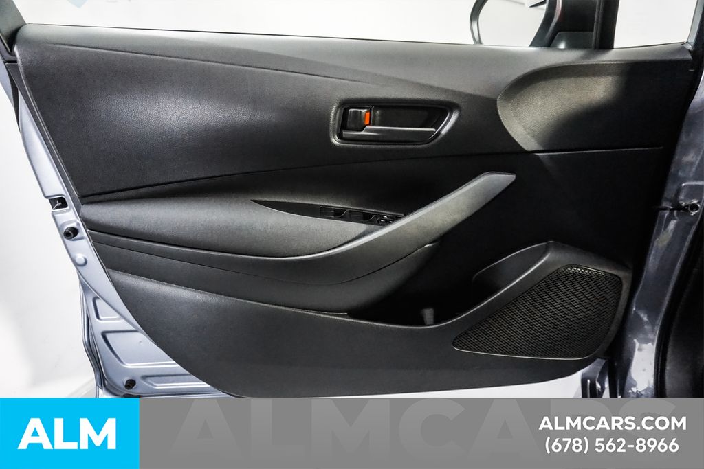 Used 2025  Toyota LE image 43