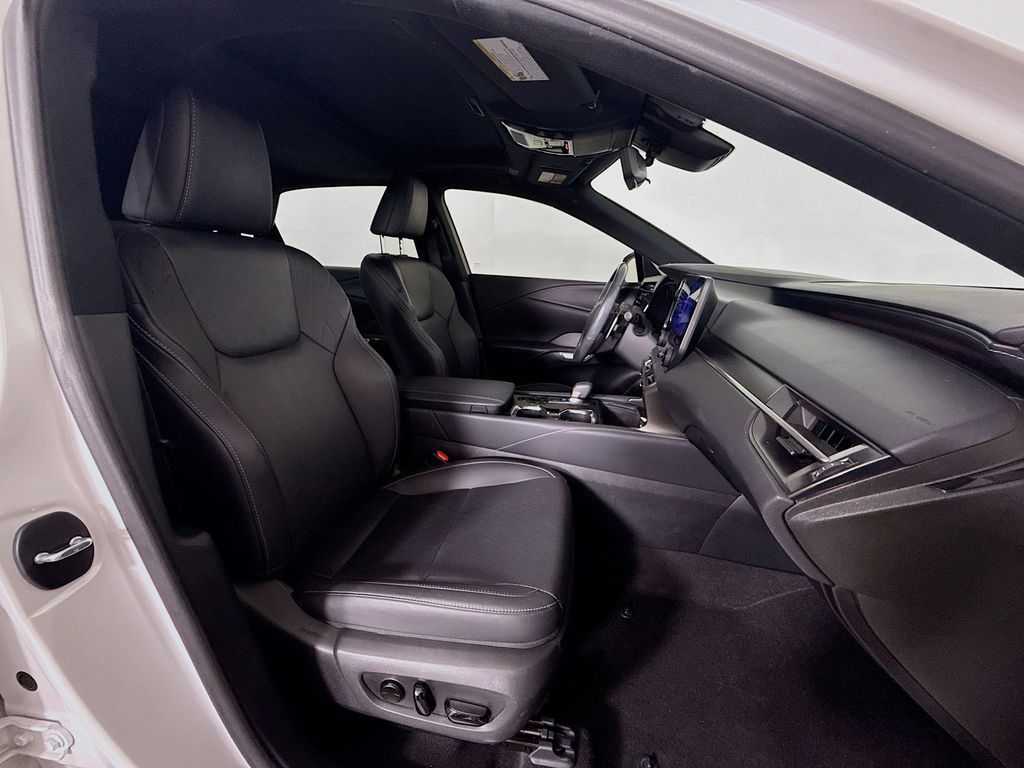 Thumbnail: 2024 Lexus RX - 30