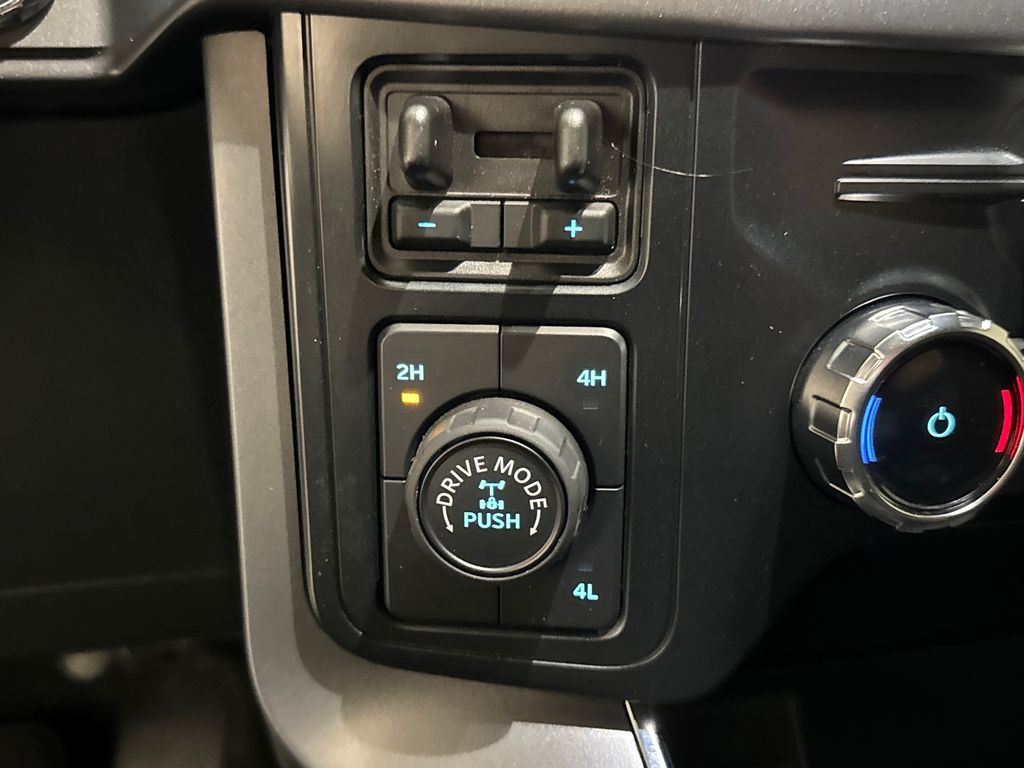 Certified Used 2025 Blue Ford XLT image 29