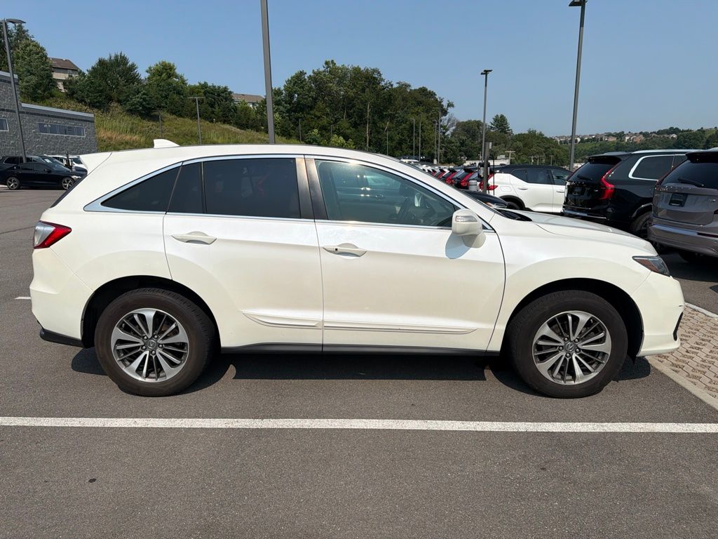 Used 2016  Acura Base image 20