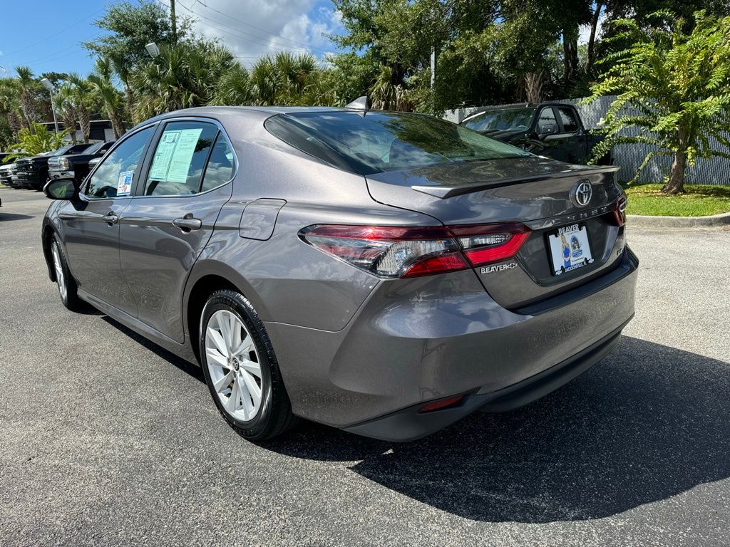 2023 Toyota Camry LE 6