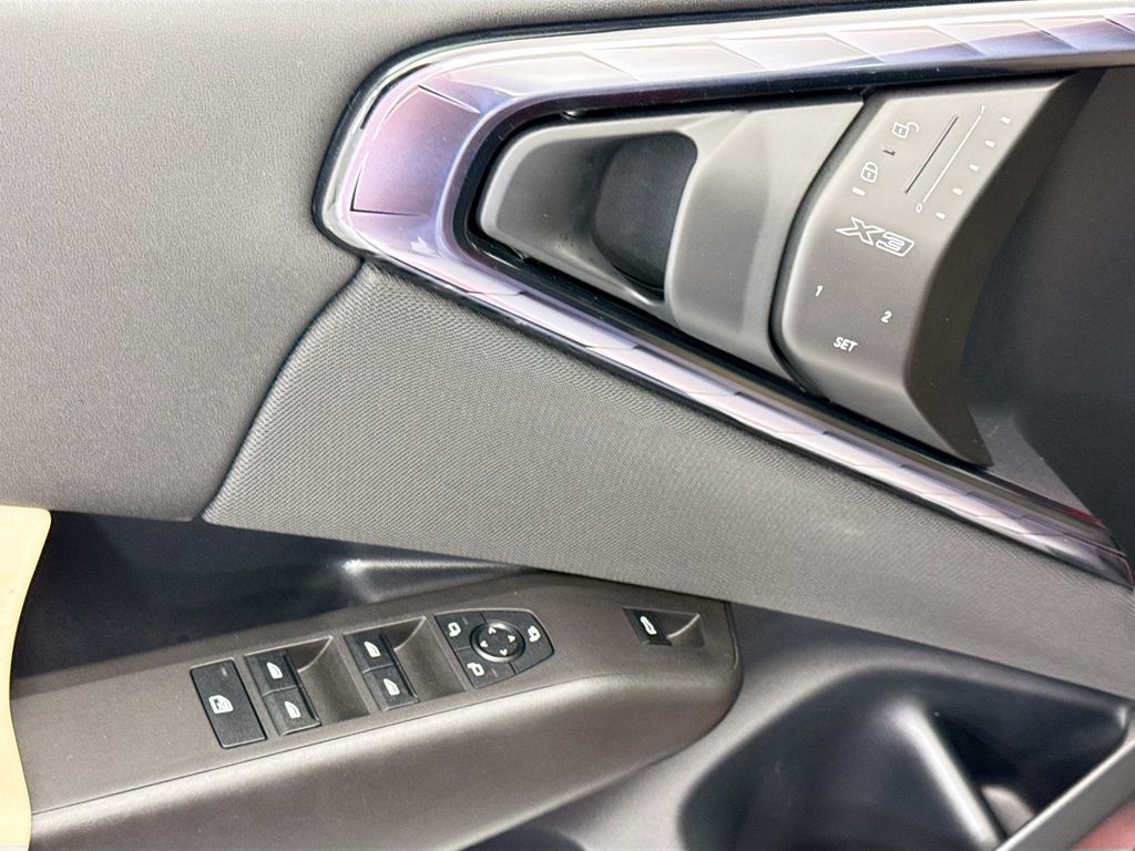 Thumbnail: 2025 BMW X3 - 22