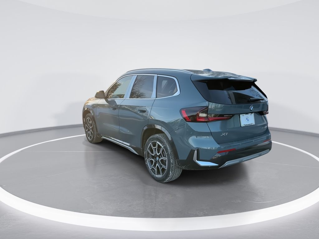 Thumbnail: 2026 BMW X1 - 6