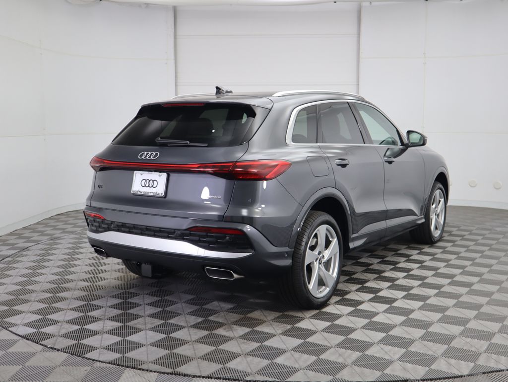 Thumbnail: 2025 Audi Q5 - 5