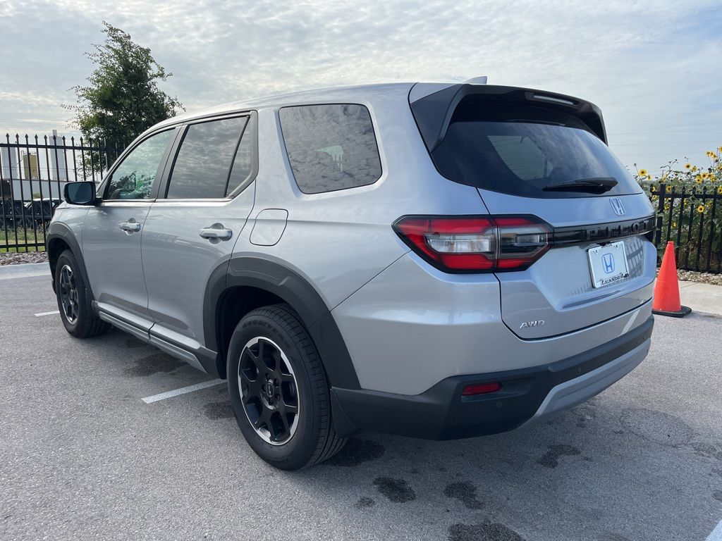 Thumbnail: 2025 Honda Pilot - 4