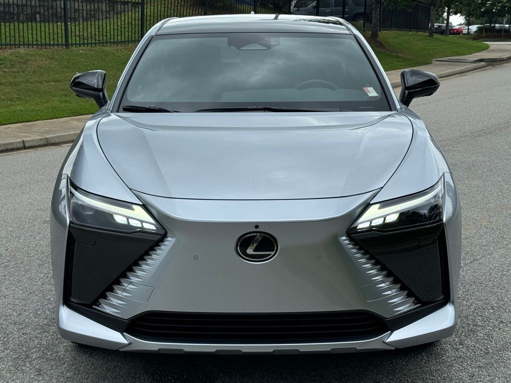 2024 Lexus RZ 300e Premium 9