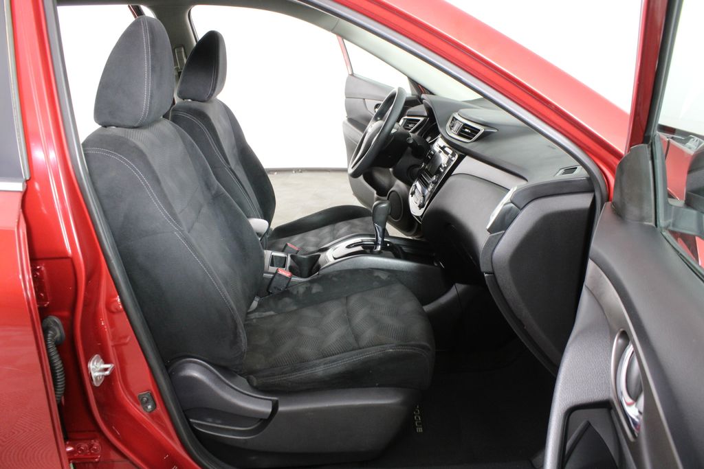 Used 2014 Nissan Rogue for sale in 
