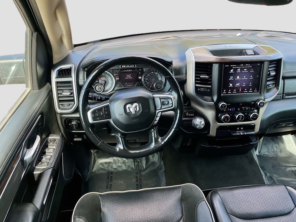 Used 2020 Black Ram Laramie image 22