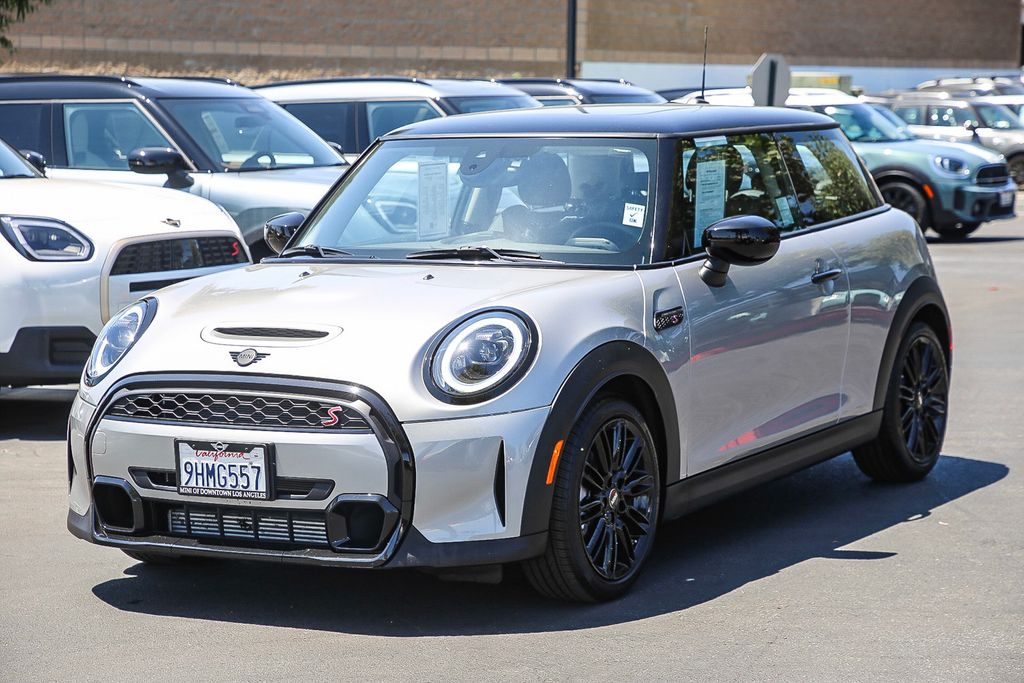 2024 MINI Cooper S Signature 3