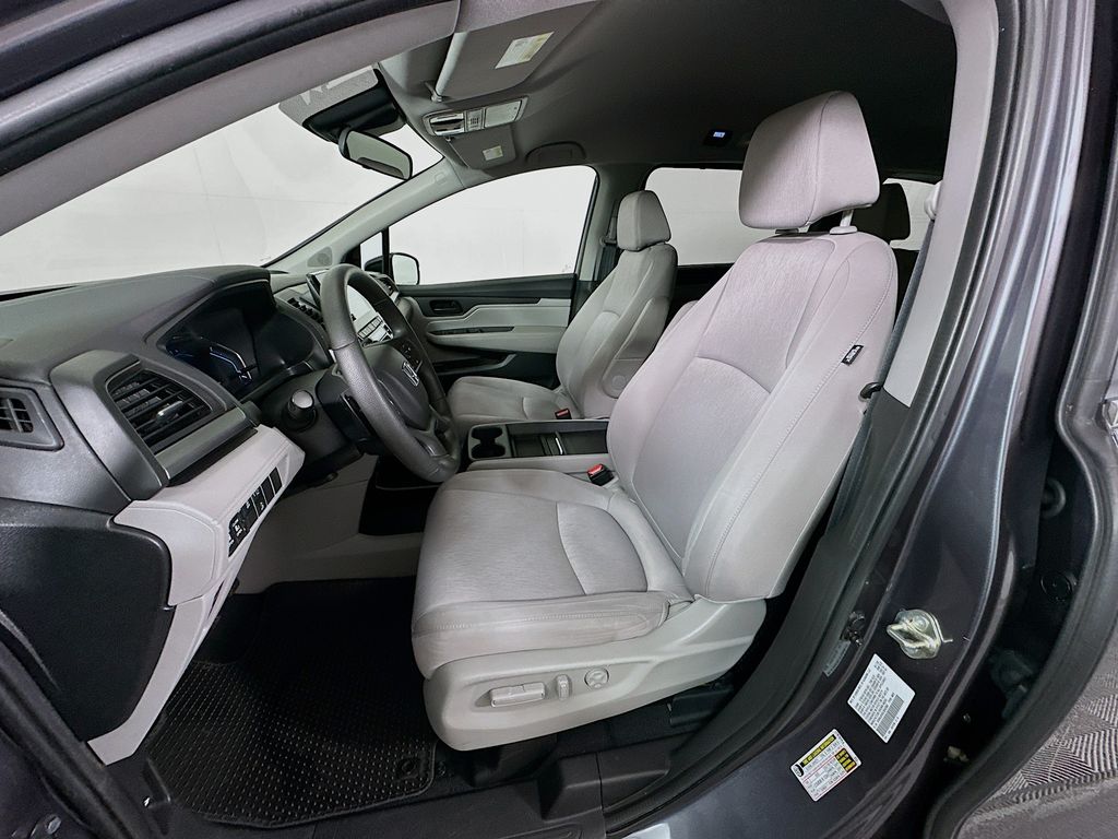 Thumbnail: 2020 Honda Odyssey - 20