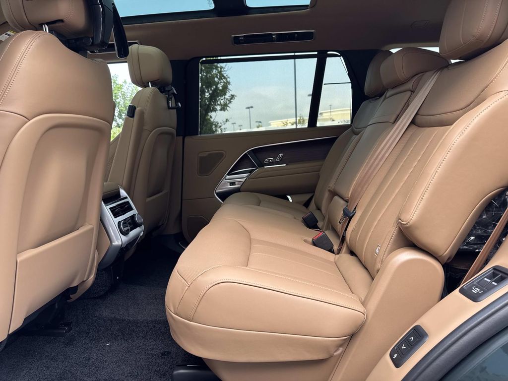 New 2026 Green Land Rover SE image 15