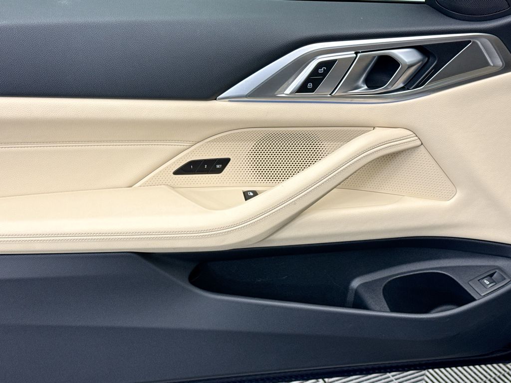 Thumbnail: 2026 BMW 4 Series - 22