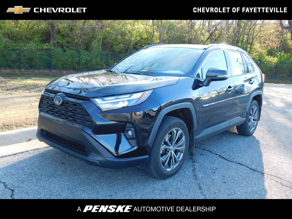 Thumbnail: 2024 Toyota RAV4 - 1