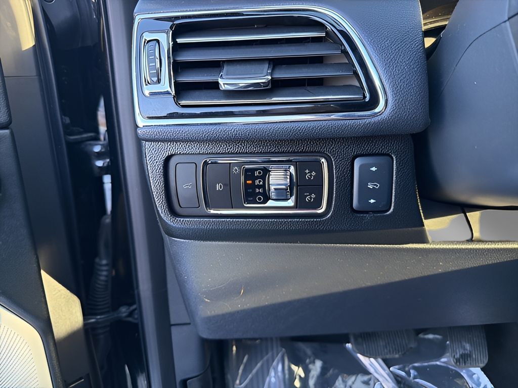 2024 Lincoln Navigator