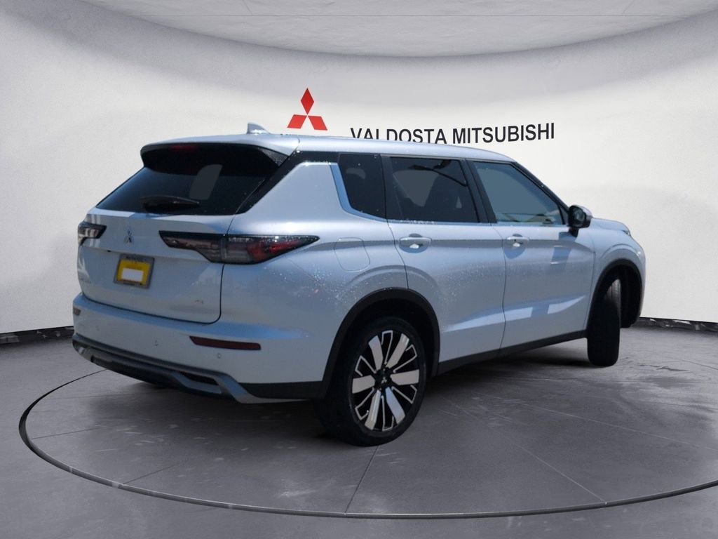 New 2026 Mitsubishi Outlander SUV