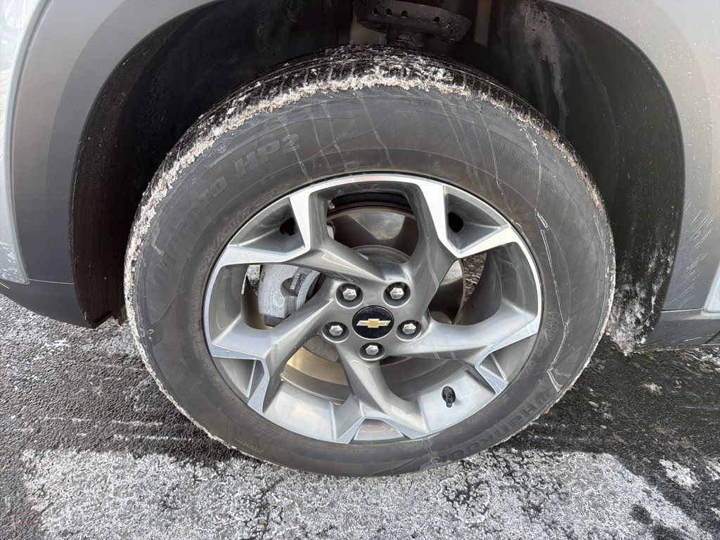 Thumbnail: 2024 Chevrolet Trax - 10