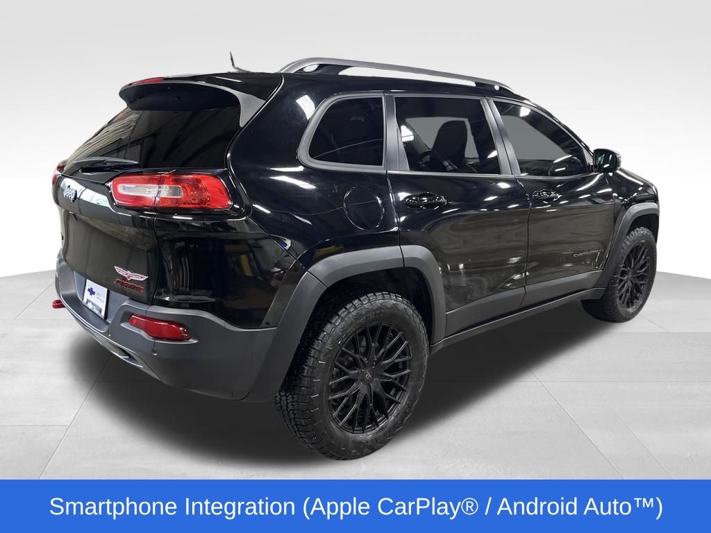 View vehicle photo 6