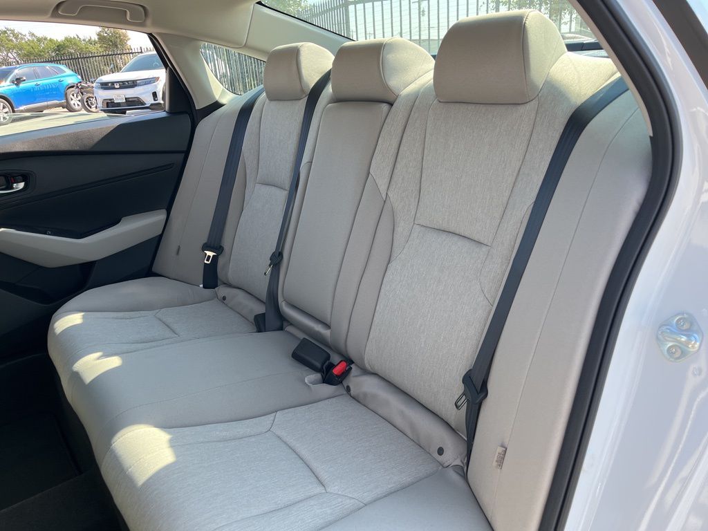 Thumbnail: 2025 Honda Accord - 13