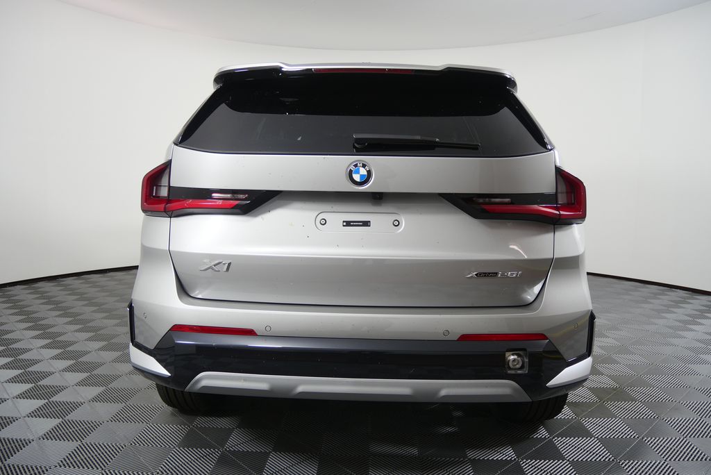 Thumbnail: 2026 BMW X1 - 4