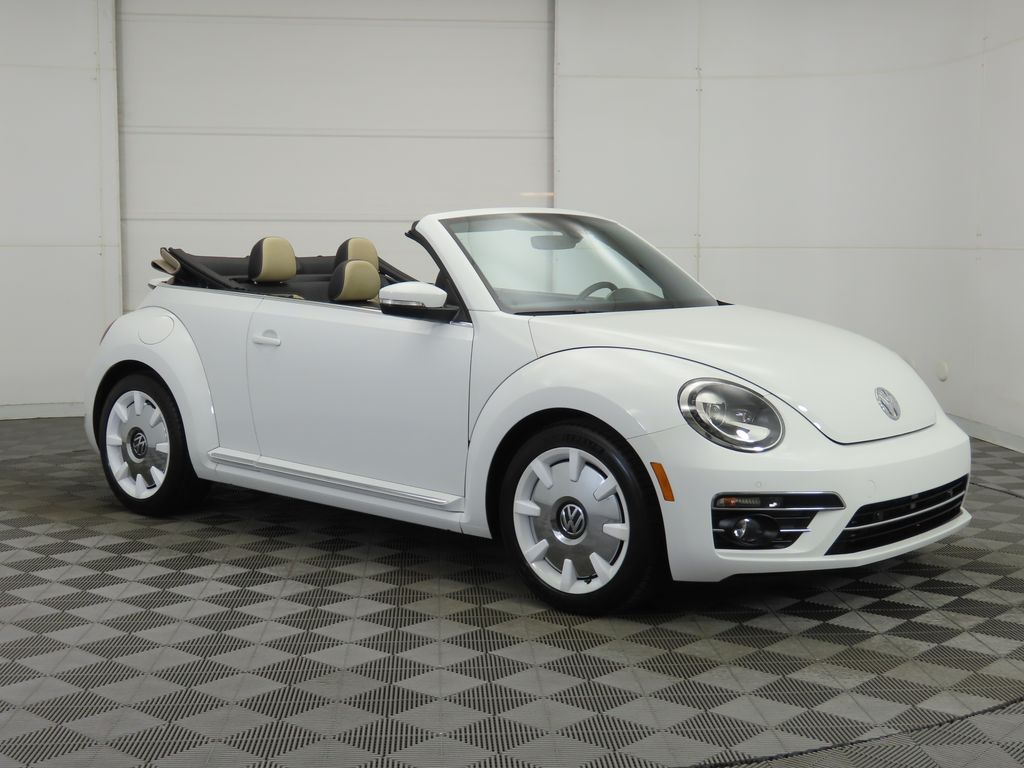 Thumbnail: 2019 Volkswagen Beetle - 3