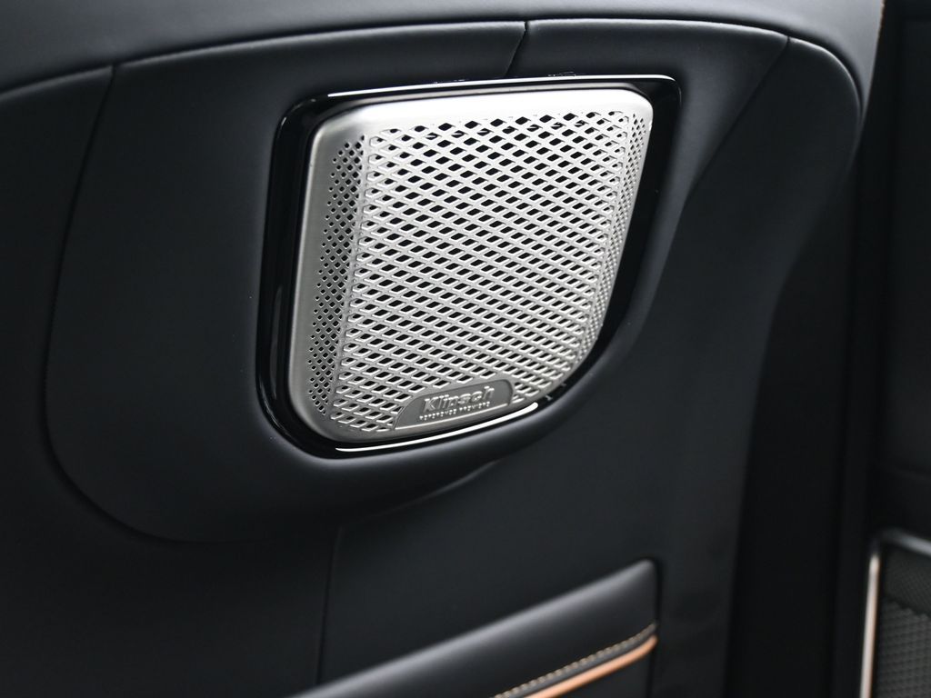 New 2026 Bright White Clearcoat Ram Tungsten image 32