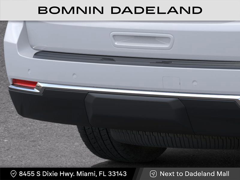 2025 Chevrolet Suburban LS photo
