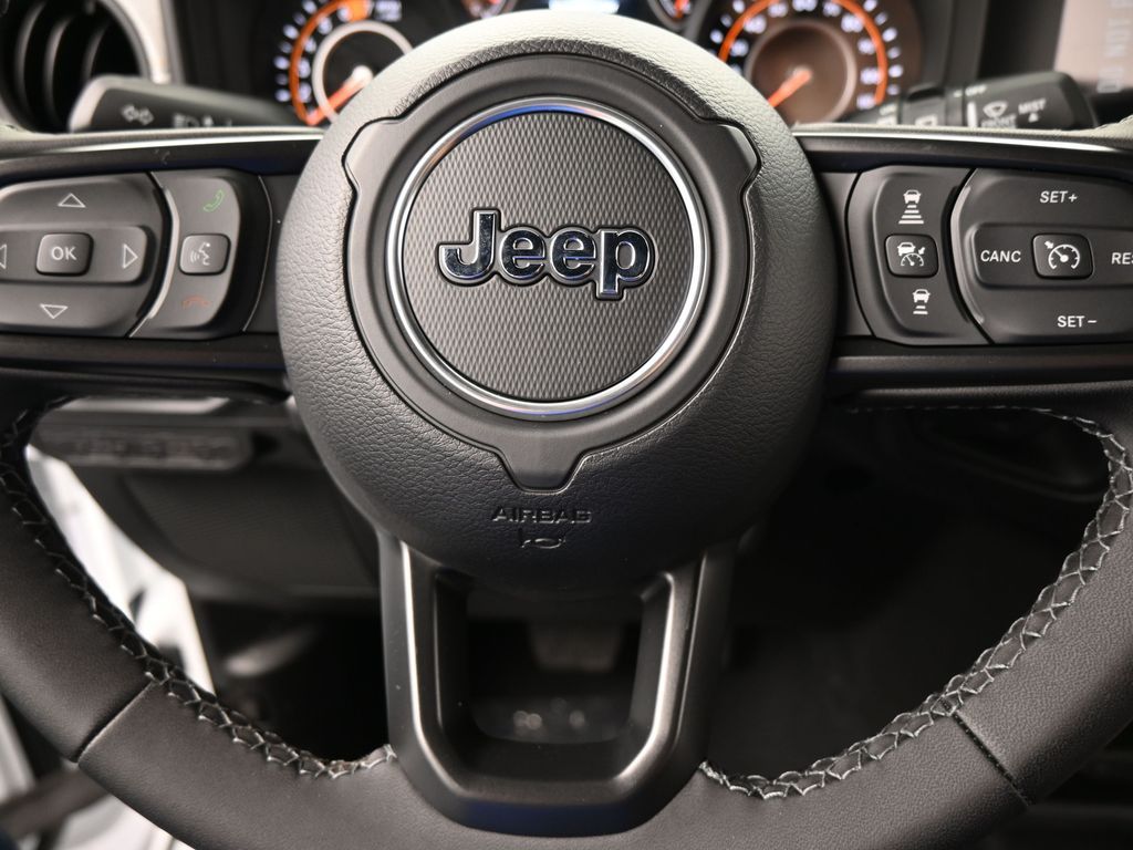 New 2026 Bright White Clearcoat Jeep Sport S image 25