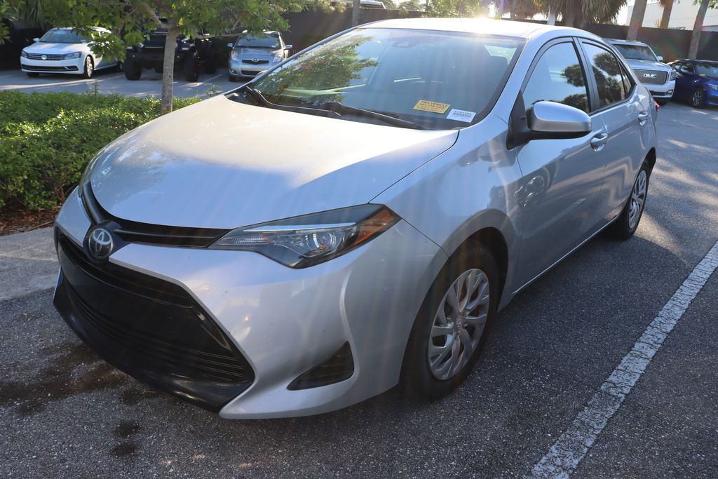 2019 Toyota Corolla LE 2