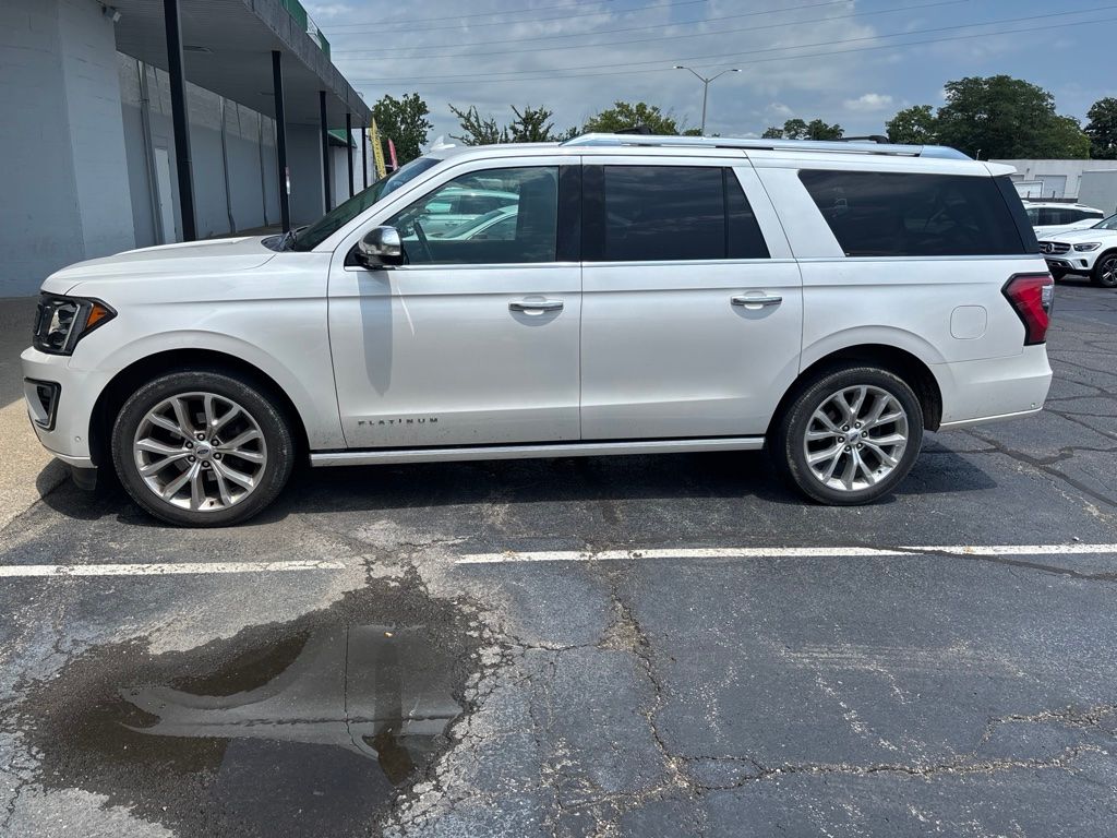 White Platinum Clearcoat Metallic 2019 Ford Expedition SUV / Crossover Four-Wheel Drive Automatic