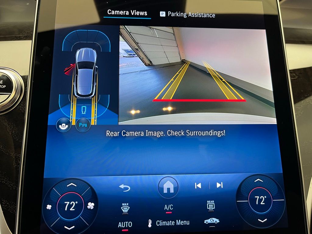 Thumbnail: 2026 Mercedes-Benz GLC - 18