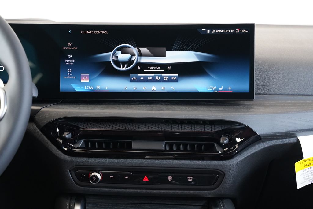 Thumbnail: 2026 BMW 4 Series - 17