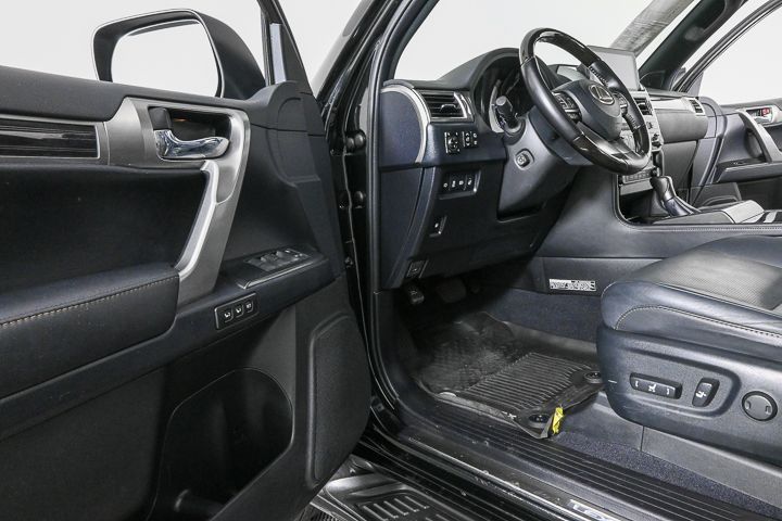 2023 Lexus GX 460 Luxury 6