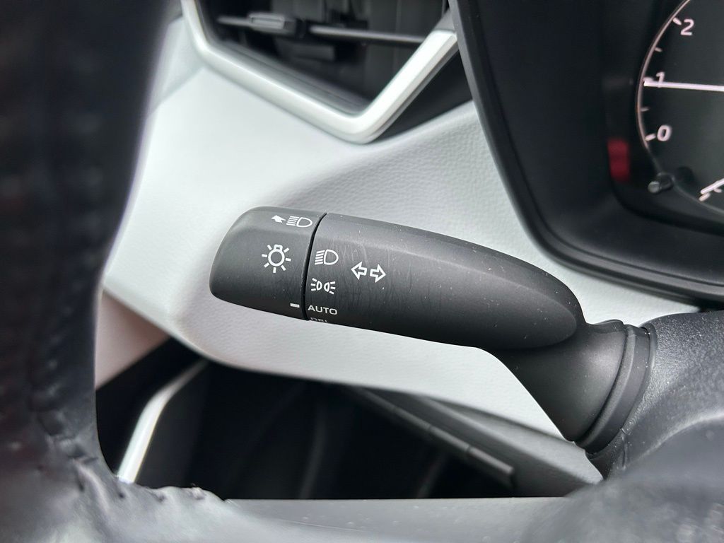 Thumbnail: 2025 Toyota Corolla - 21