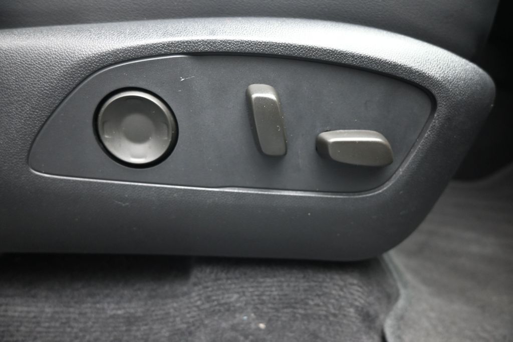 Used 2025 Buick Enclave SUV