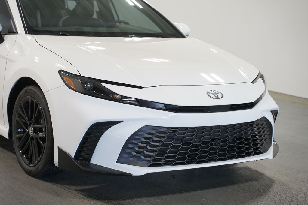 Thumbnail: 2026 Toyota Camry - 4