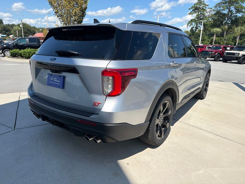 2022 Ford Explorer ST