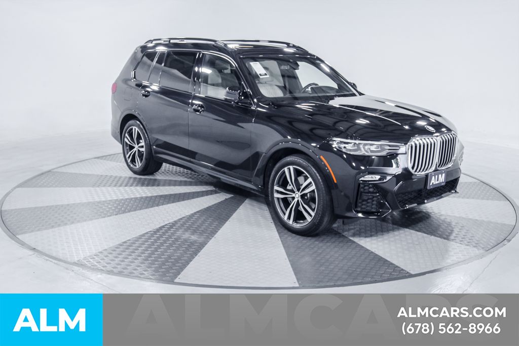 Used 2022 Black BMW xDrive40i image 14